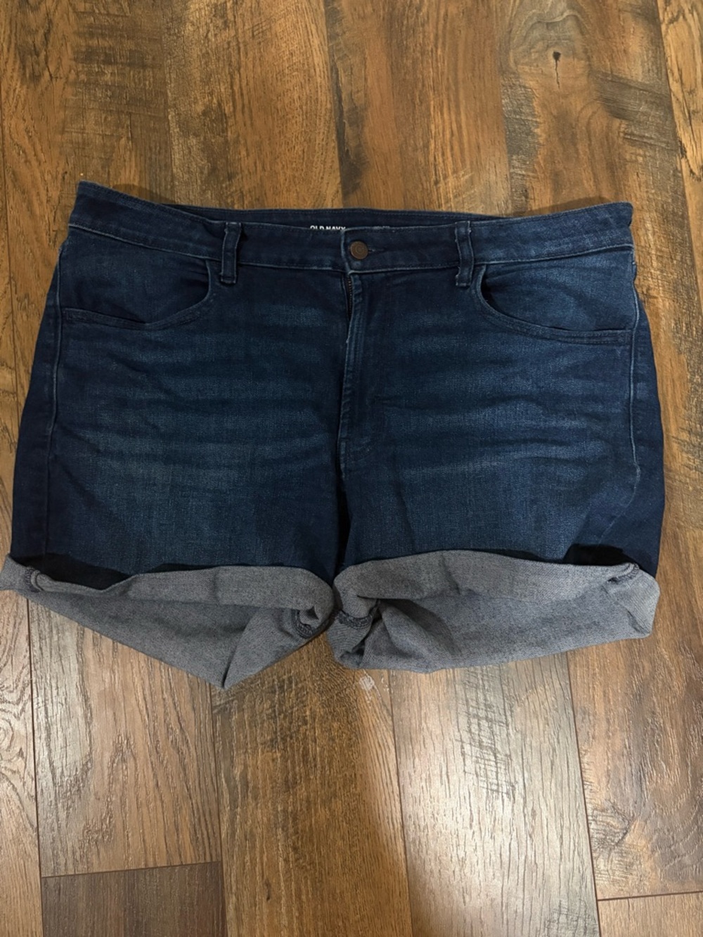 Old Navy High Rise Wow Short Dark Wash